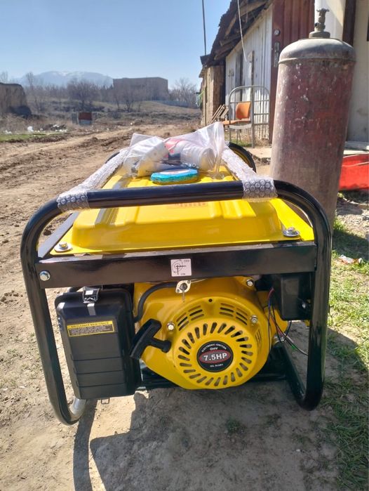 GENERATOR  6500AV новый