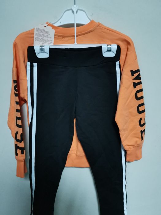 Детски спортен комплект за момиче