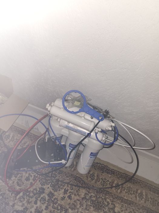 Продам фильтр Аквафор б/у