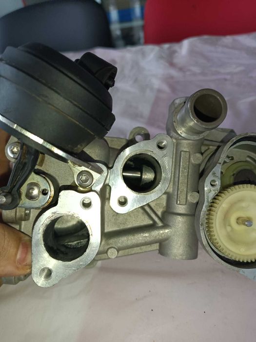 EGR - curatare profesională - piesa demontata  Judetul Valcea