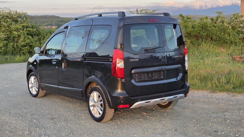 Dokker Stepway  - 2018 - Euro 6 - 115cp -  impecabil