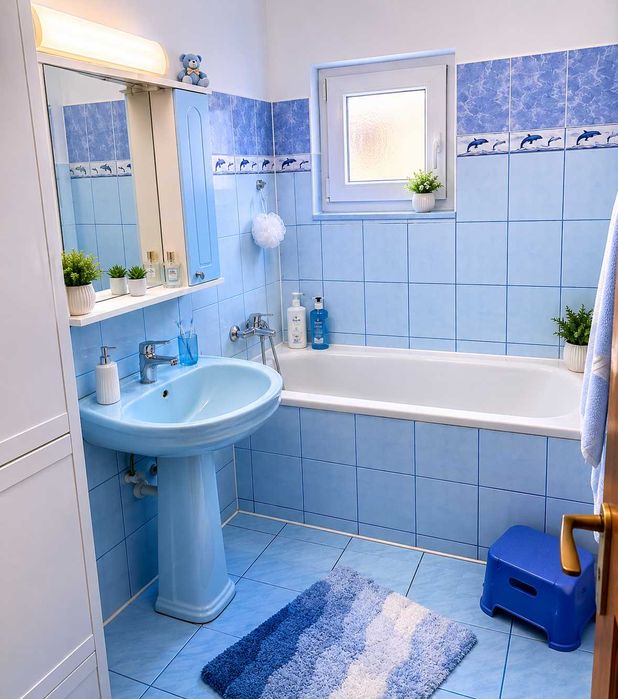 Apartament 2 camere ultracentral Medgidia | Etaj 1 | Centrală nouă | Garaj