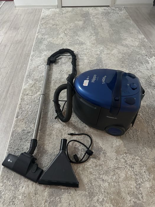 Пылесос вакуумный