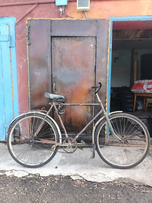 Продам велосипед советский Урал