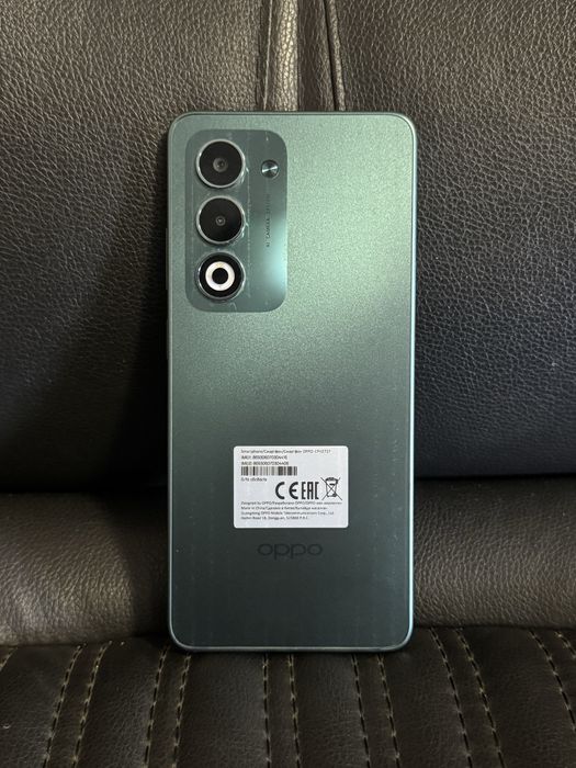 Oppo A5 6/128 продам