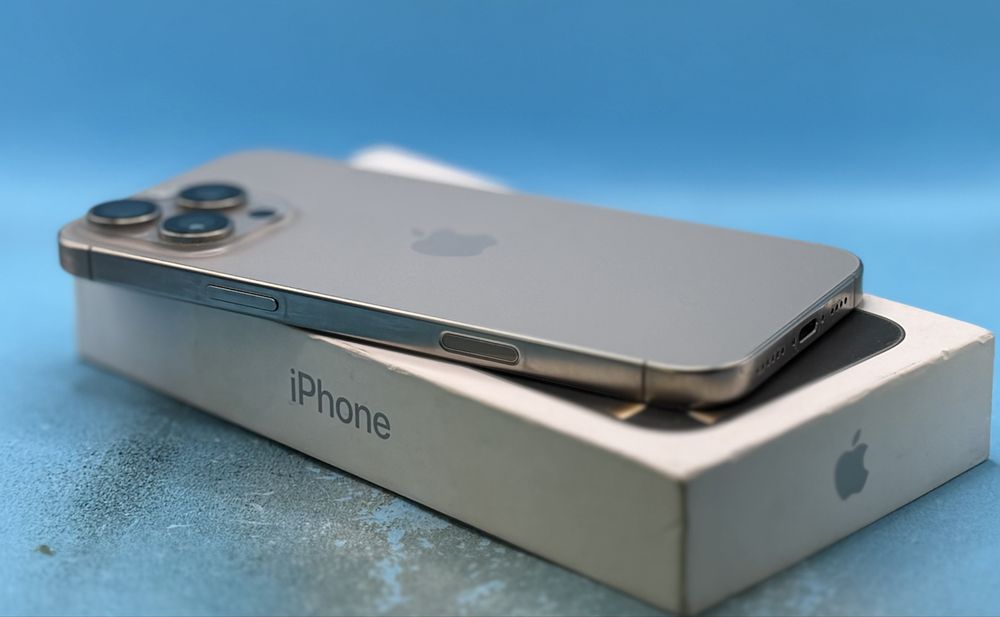 ПЕРФЕКТЕН!!! Apple iPhone 16 Pro Max, 256GB, 5G, Natural Titanium