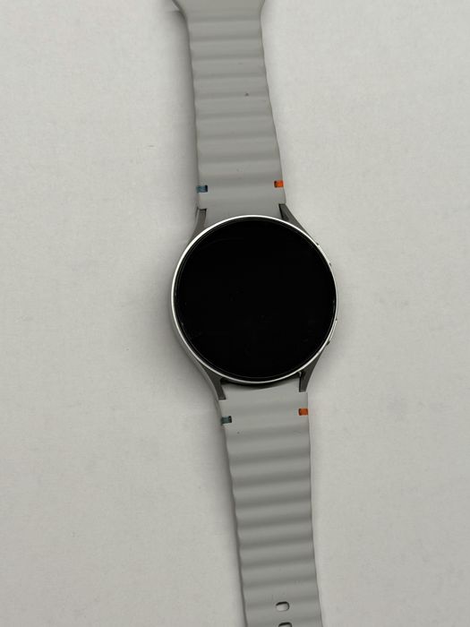 Samsung Galaxy Watch7, 44mm, LTE, Silver in garantie pana in  apr2027