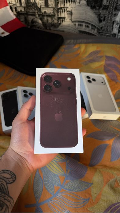 Срочнооо Iphone 18 pro / pro max 512