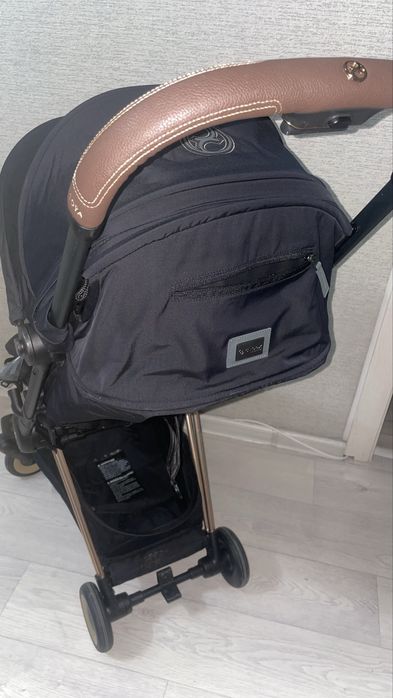 Продам Коляску  cybex