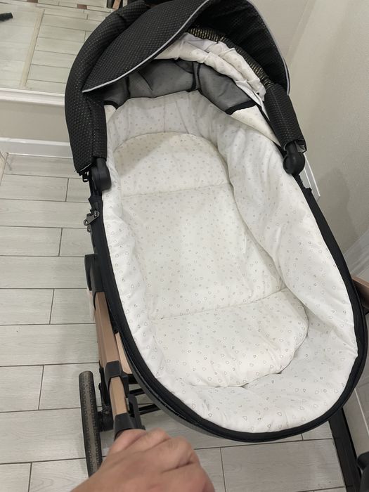 Детская коляска 3в1