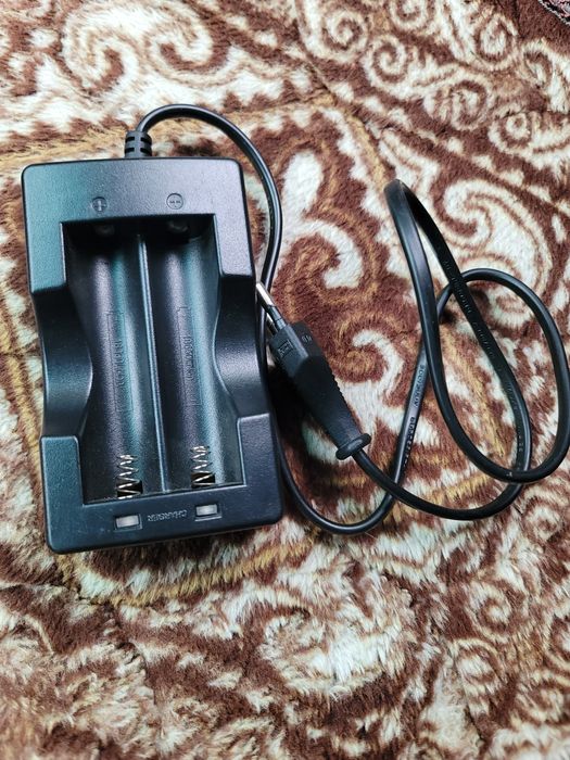 Fenix TK35 фонарь тактический