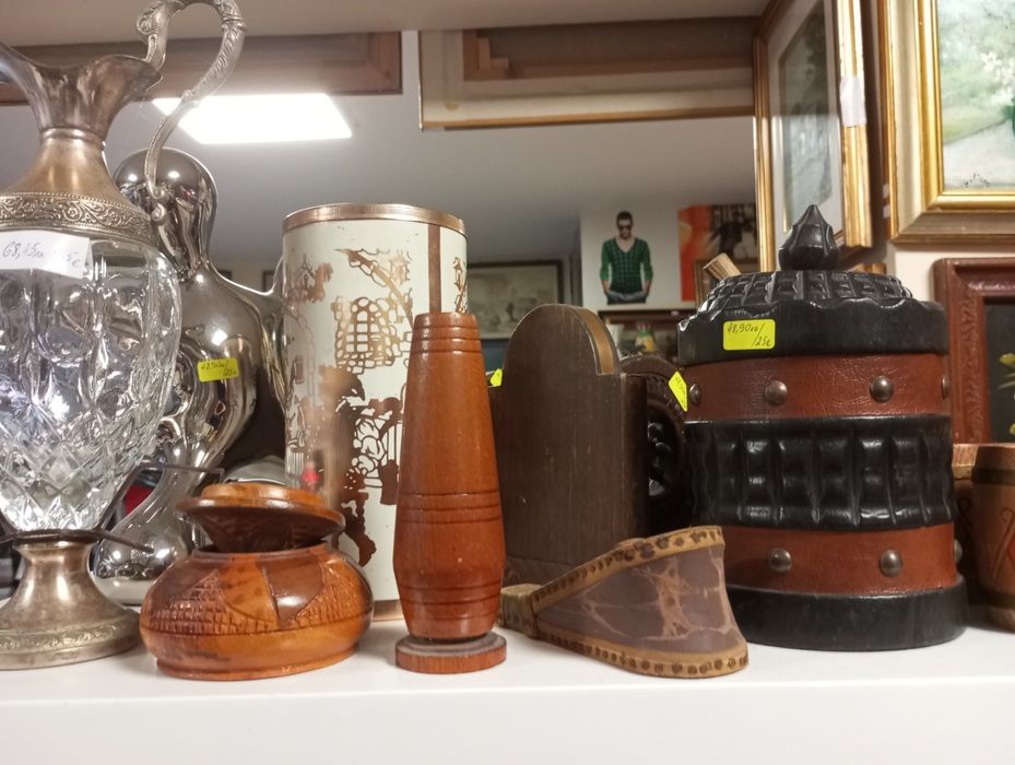 Дървени сувенири и други