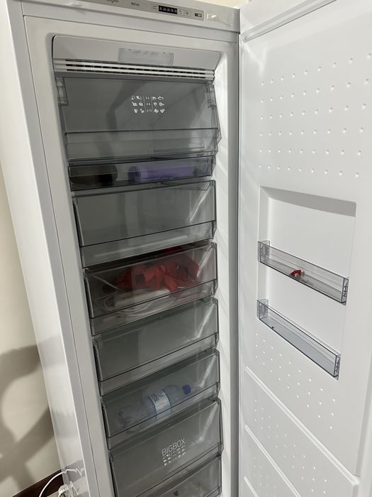 Продается морозильник