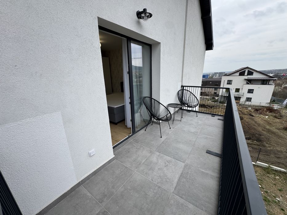 Apartament 3 camere, zona Europa, prima inchiriere