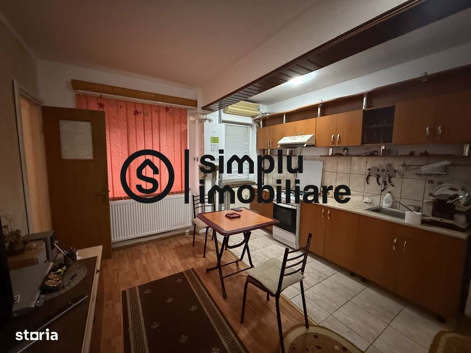 Garsoniera tip studio, Craiovita, centrala termica - 73 000 Euro
