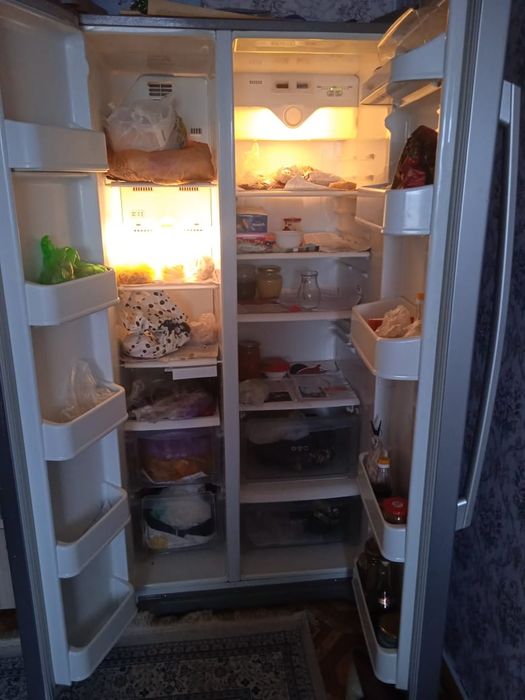 Продам холодильник