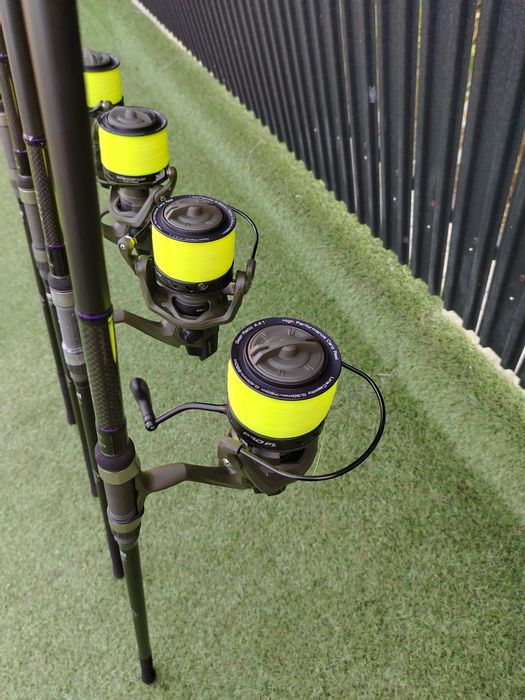 SET 4 Lansete FL FLX Carp 3.90 3.75Lbs + 4 Mulinete PRO FLX 14000 Mo