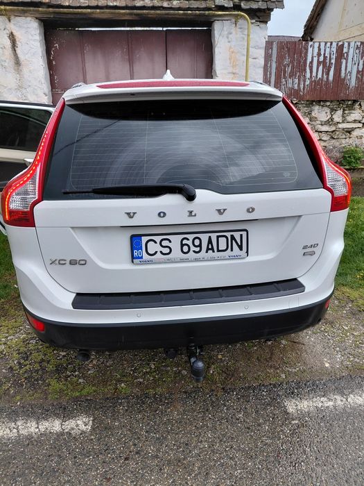 Vând Volvo xc60 an 2010 ,240000 km