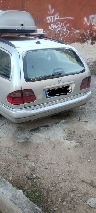 Мерцедес w210 E200 на части