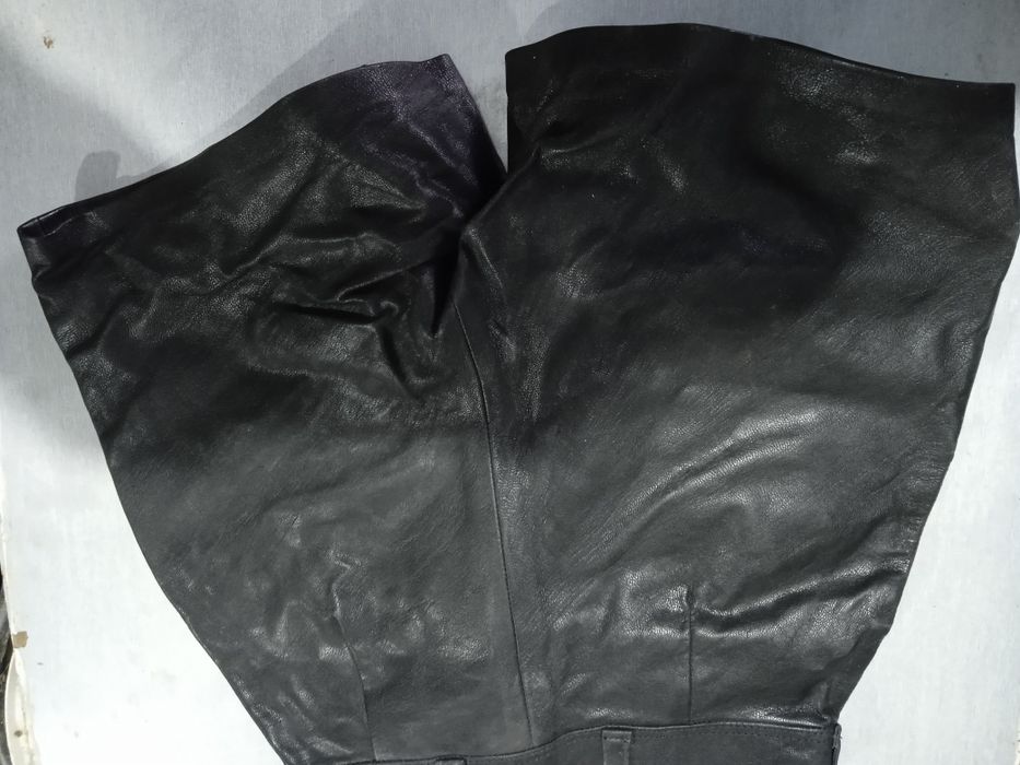 Кожено бустие ,,