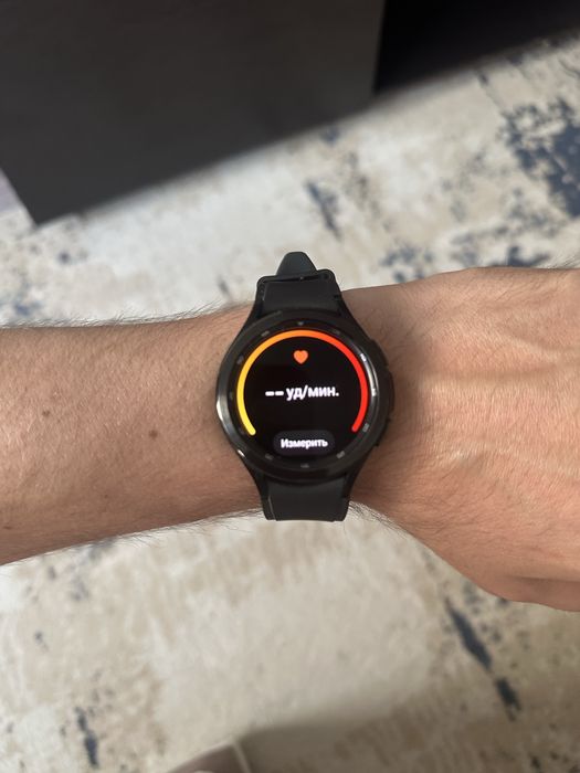 Часы samsung в отличном состоянии