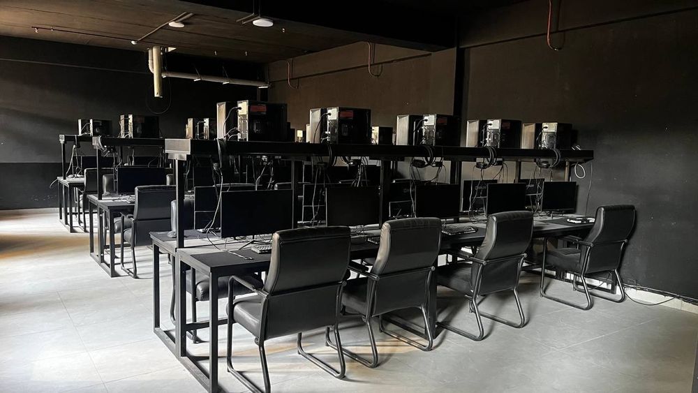 Kampyuter 30 ta tayyor beznis