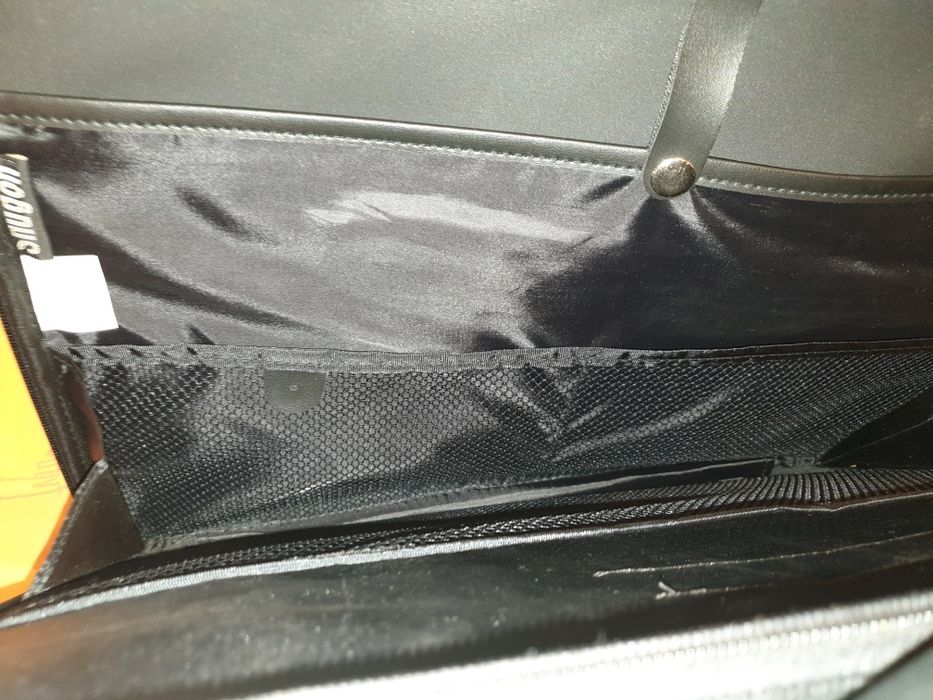 Geanta Shugon. Mmmmmm