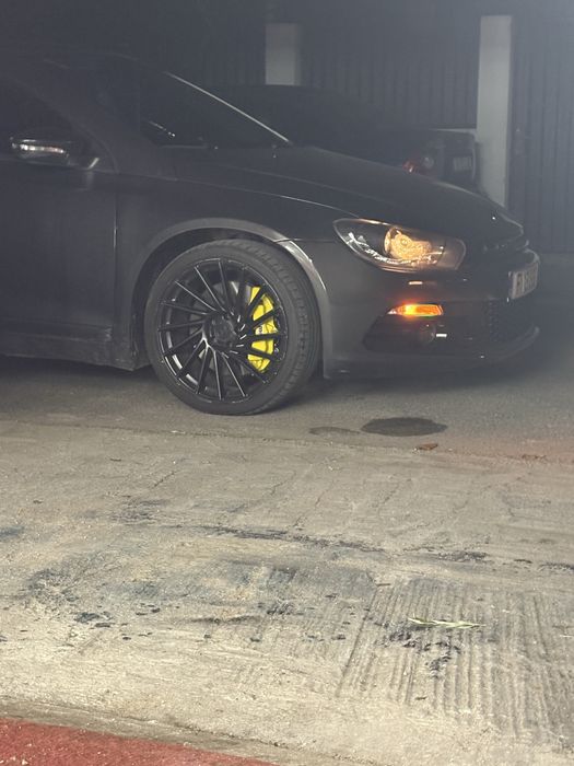 Vand jante keskin r19 5x112