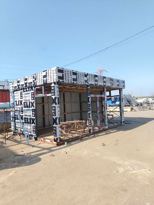 Контейнер морской