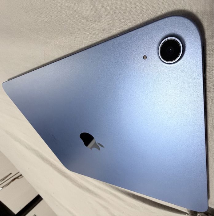 Ipad 10th Gen(2022)-64GB -Blue
