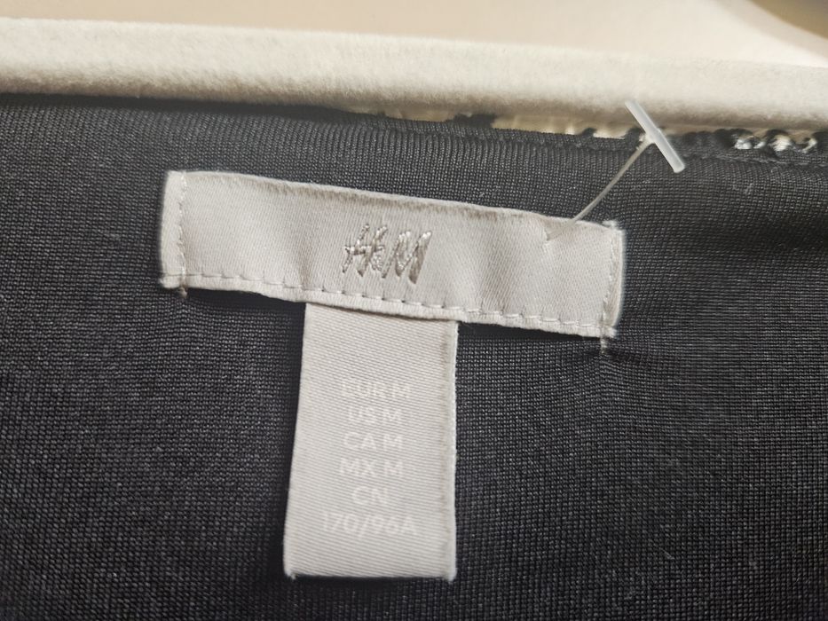 Rochie H&M nouă, mărimea M, potrivită si ptr L