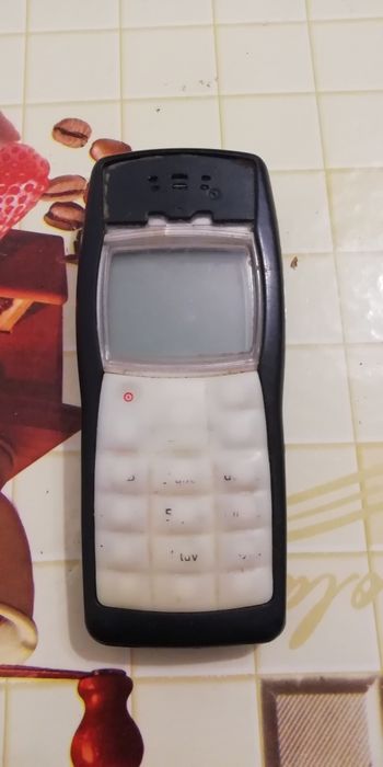 Продам нокиа 1100