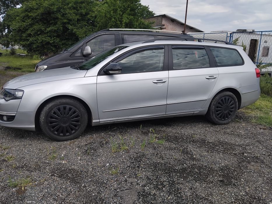 Vând sau schimb vw passat b6 cu Logan 2