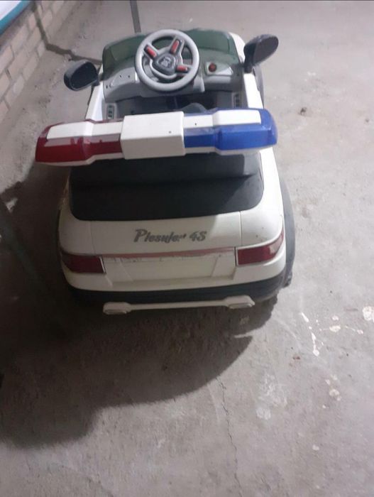 Детская машина  .