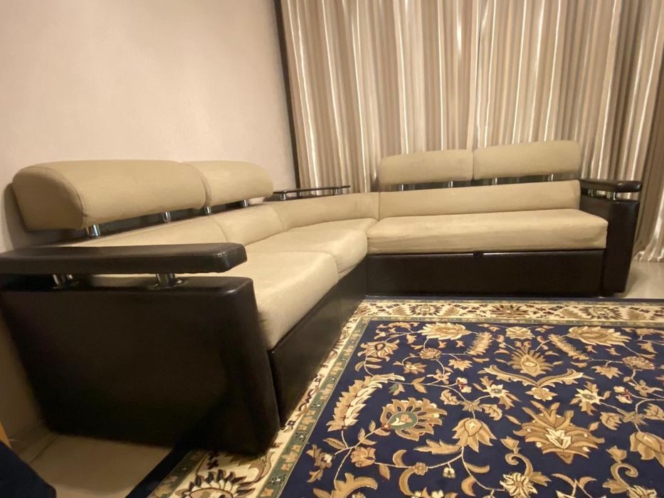 Продам диван двухспальный