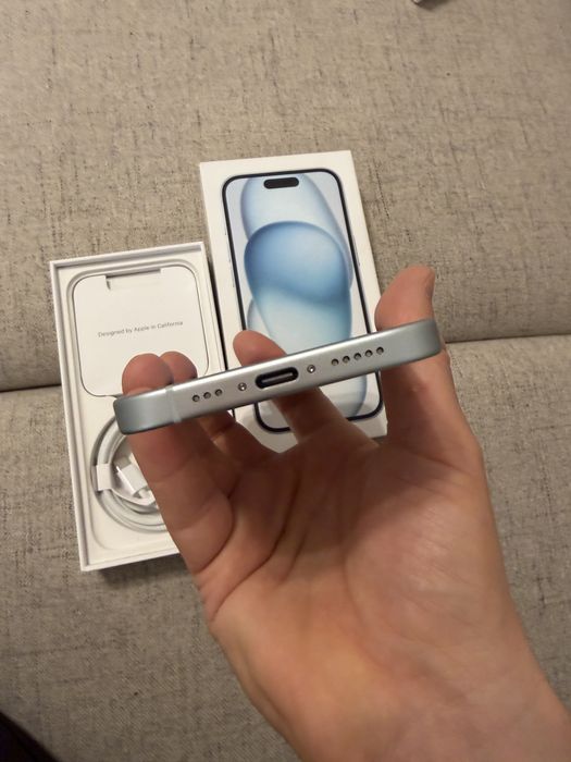 iphone 15 blue, 256gb, ca nou, baterie 100% (50 cicluri)