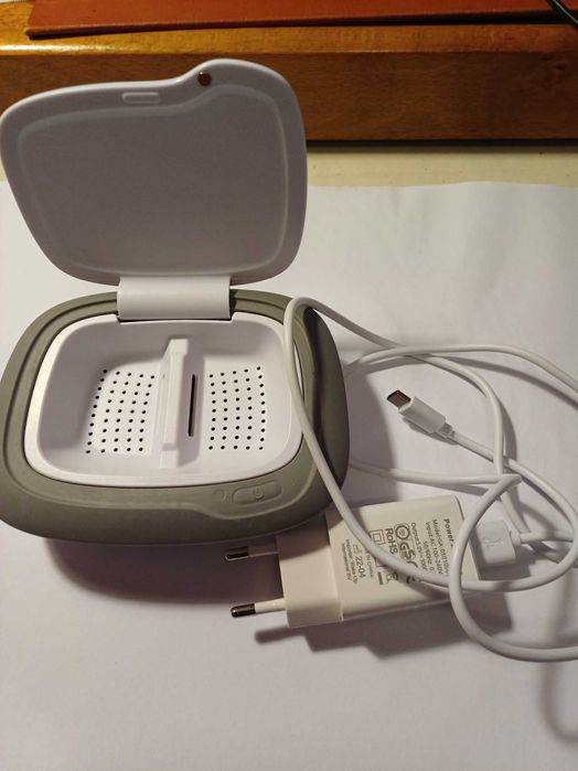 Aparat auditiv premium Unitron Moxi B9 312 si aparat uscare-dezinfectare cu ultraviolete Hansaton