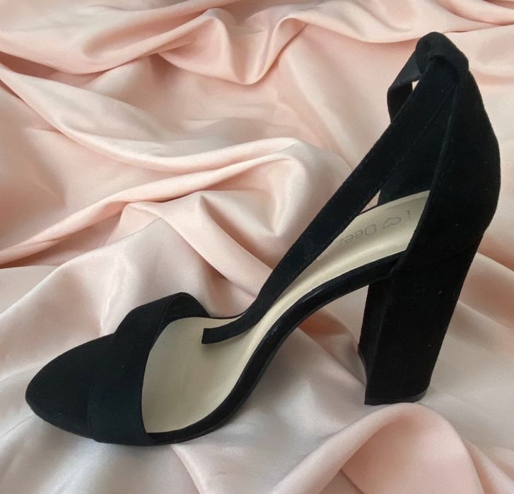Sandale cu toc negre, mărimea 37, noi