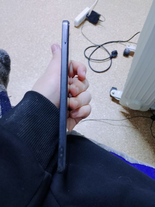 Продаю редми нот 12