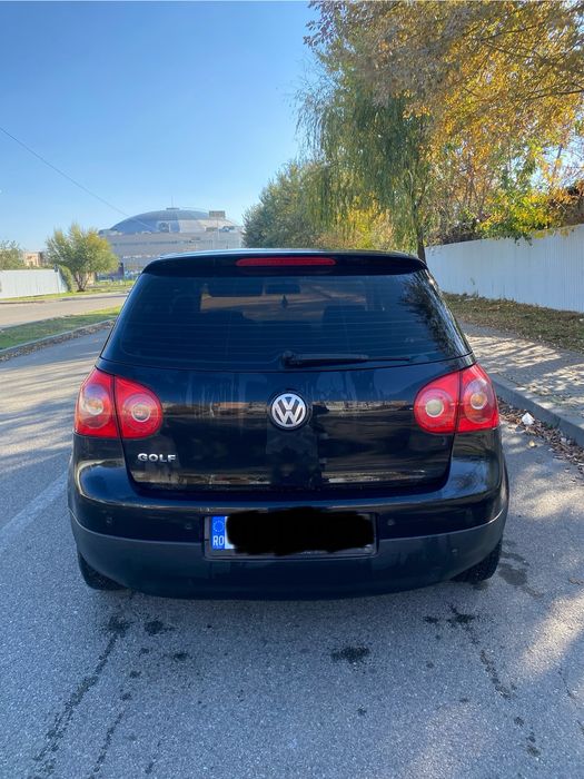 Vand golf 5 acte un an fara fiscal verde incirculatie nu am cartea