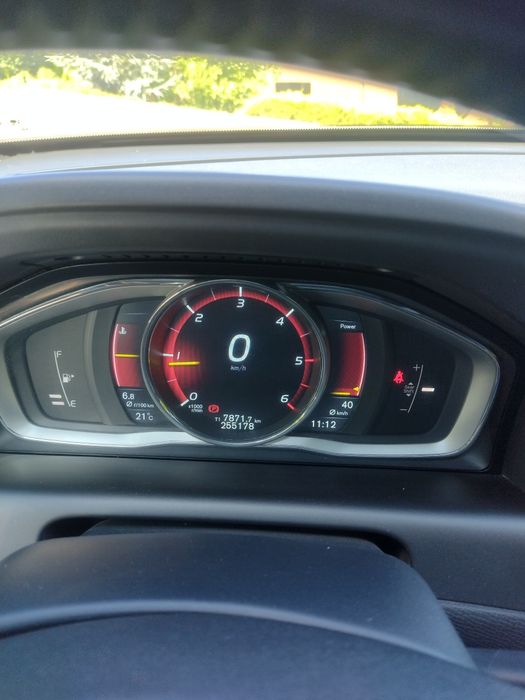 Volvo XC60 D4 2.0 l 181 CP 2015 Înmatriculată în RO