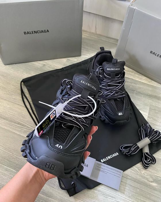Balenciaga Track