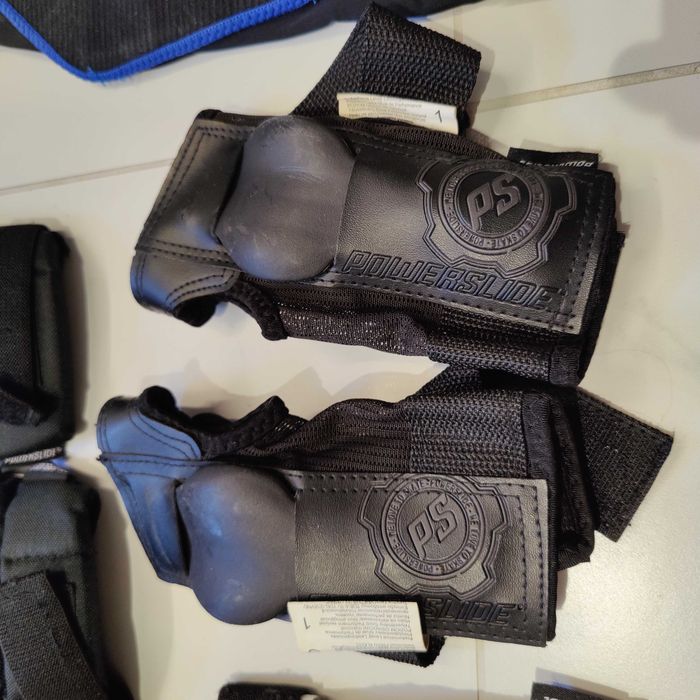Powerslide Ролери 37,каска,наколенки,налакътници,протектори за китки
