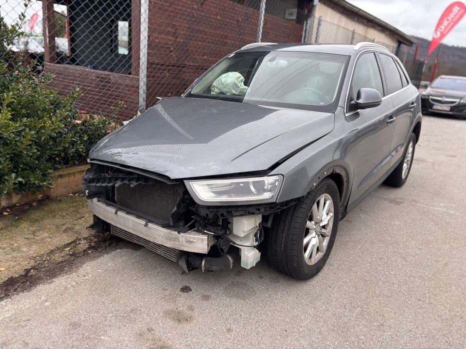 Audi Q3 на части