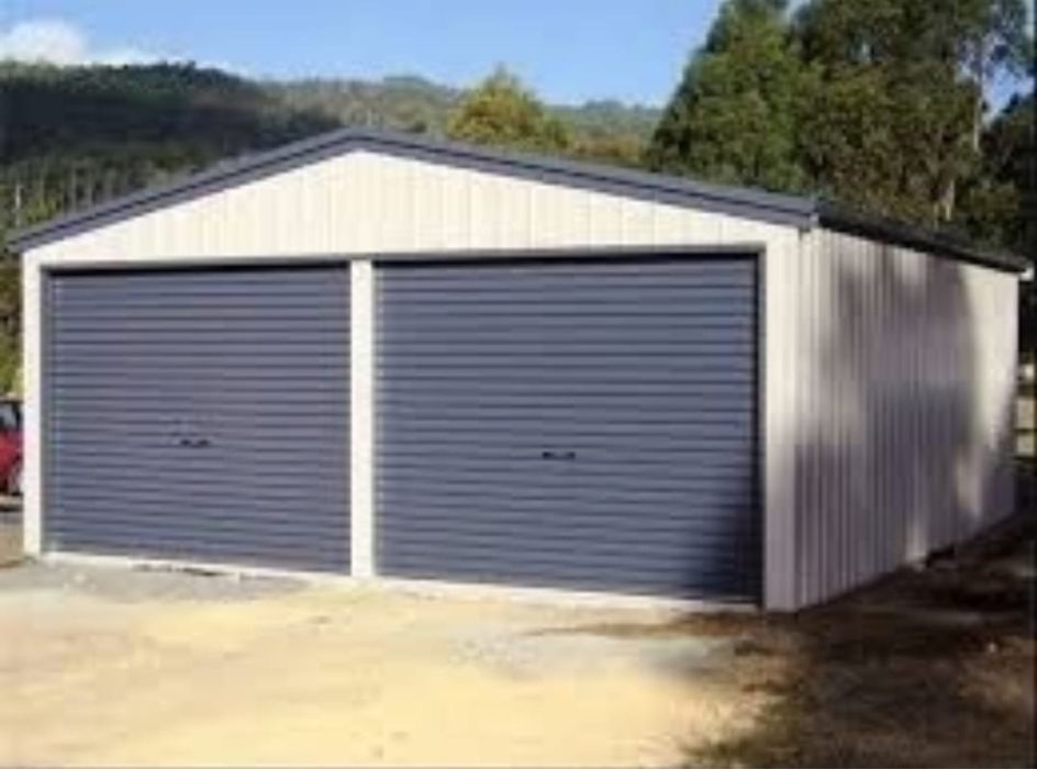 Case pe structura metalica. Containere. Structura metalica.Garaje auto