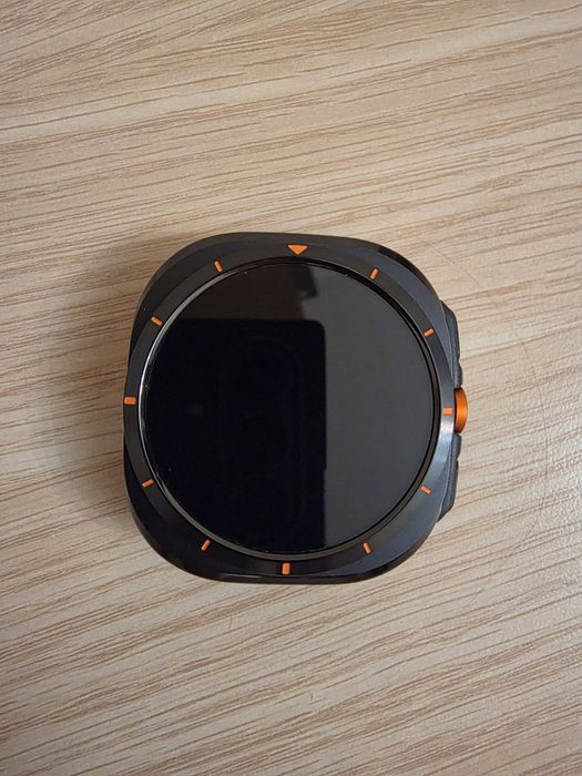 Samsung Galaxy Watch Ultra (2024)