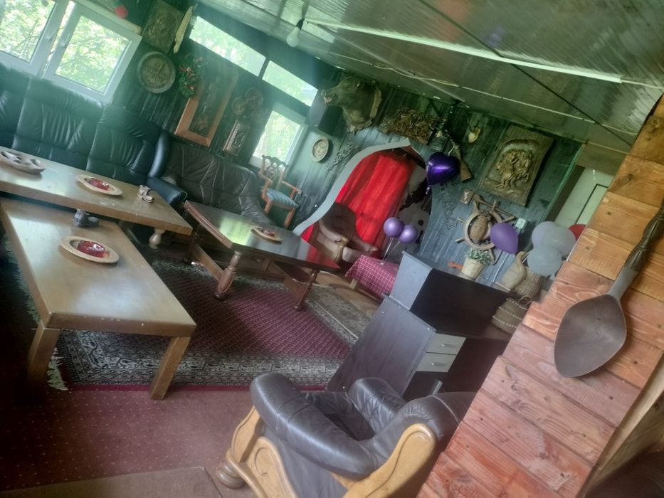 Închiriez locație 16 locuri cazare ptr evenimente,