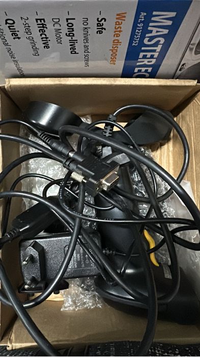 Ручной проводной сканер штрих-кода