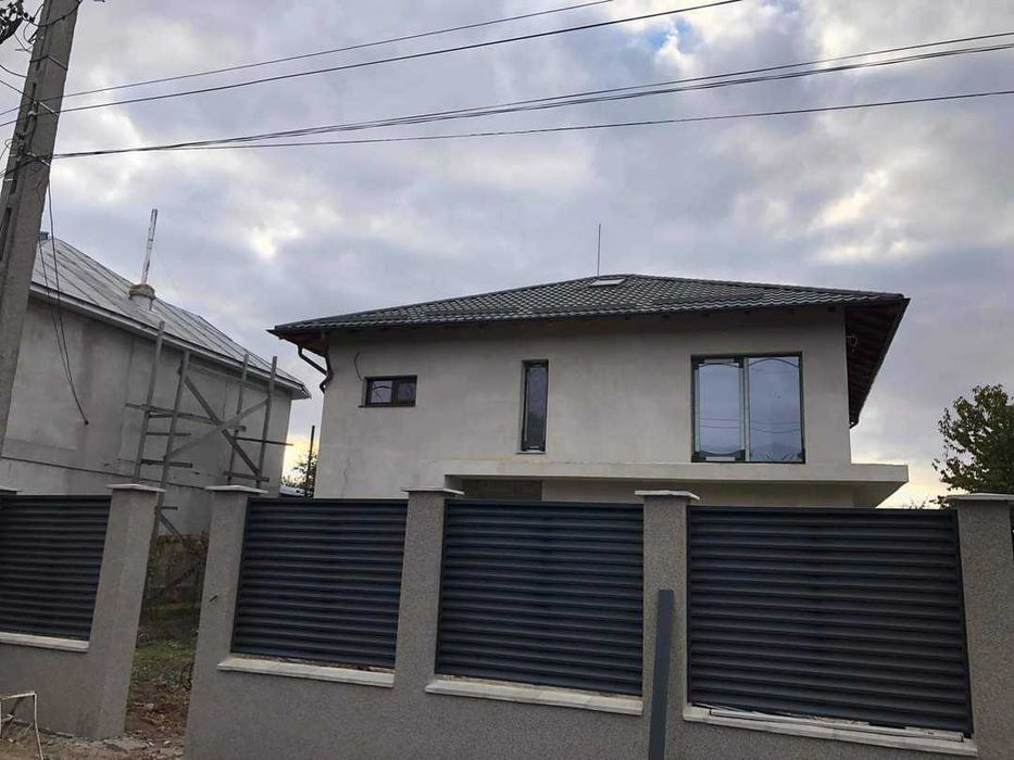 Garduri din panou stil jaluzele, sipca metalica, tabla si alte modele