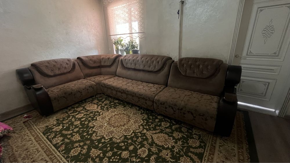 Гостинный диван складной